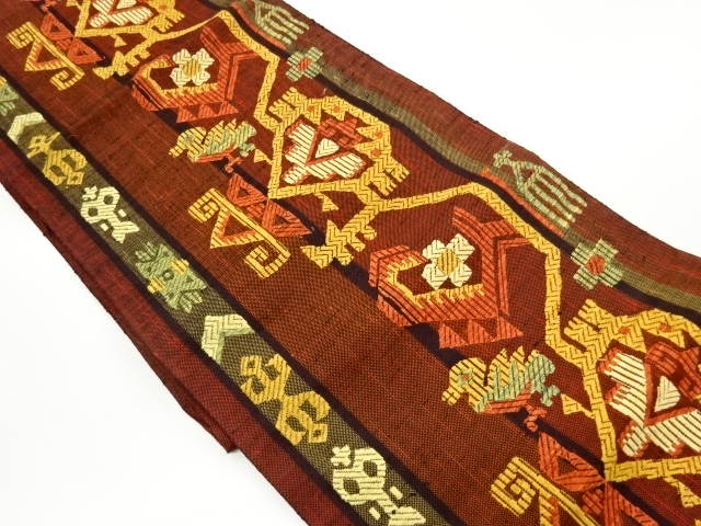 じゅらく製　抽象花唐草に鳥模様織出し名古屋帯